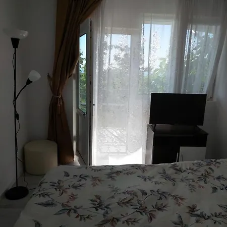 Casa Lena Nyaraló *